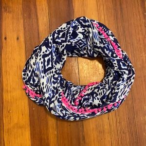 Lilly Pulitzer infinity scarf